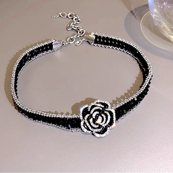 Black Crystal Choker Necklace - Picture 4 of 4